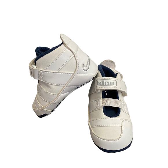 HTF Nike LeBron Size 2c Baby Crib Shoes - Picture 1 of 13